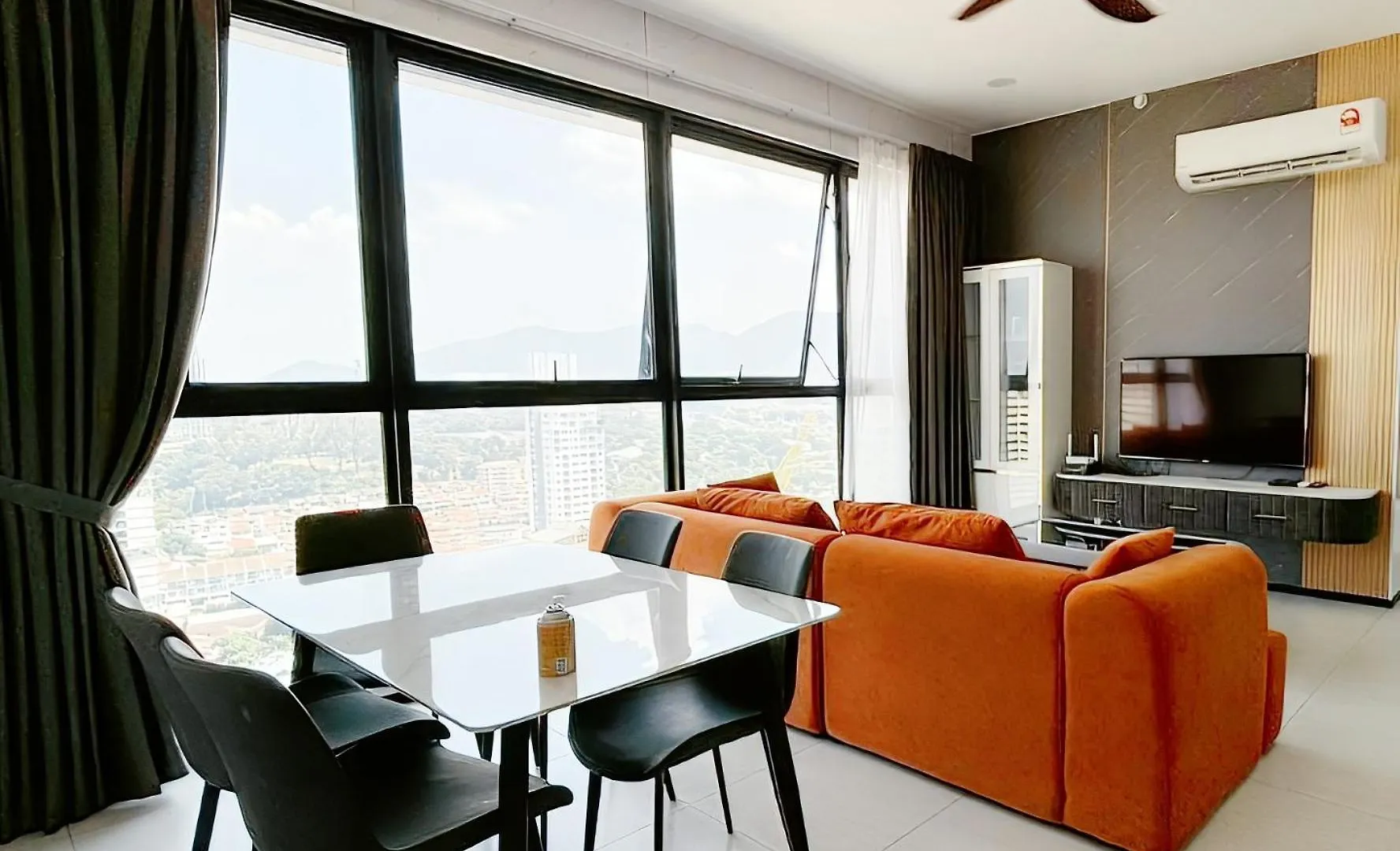 Homestay Urban Suites Two Or Three Bedroom Georgetown By Anc Jelutong Malaysia